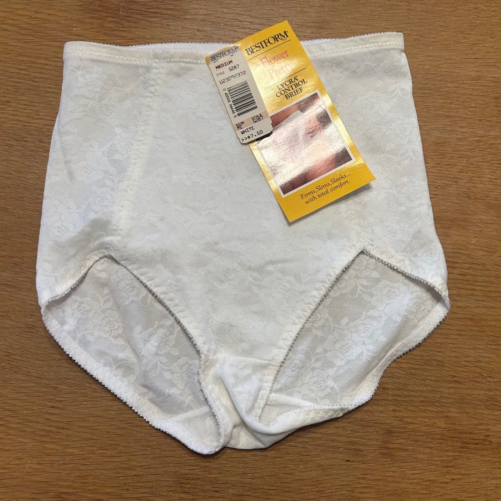 Bestform Flower Pretty Lycra Control Brief‎ White Medium Panty Shapewear